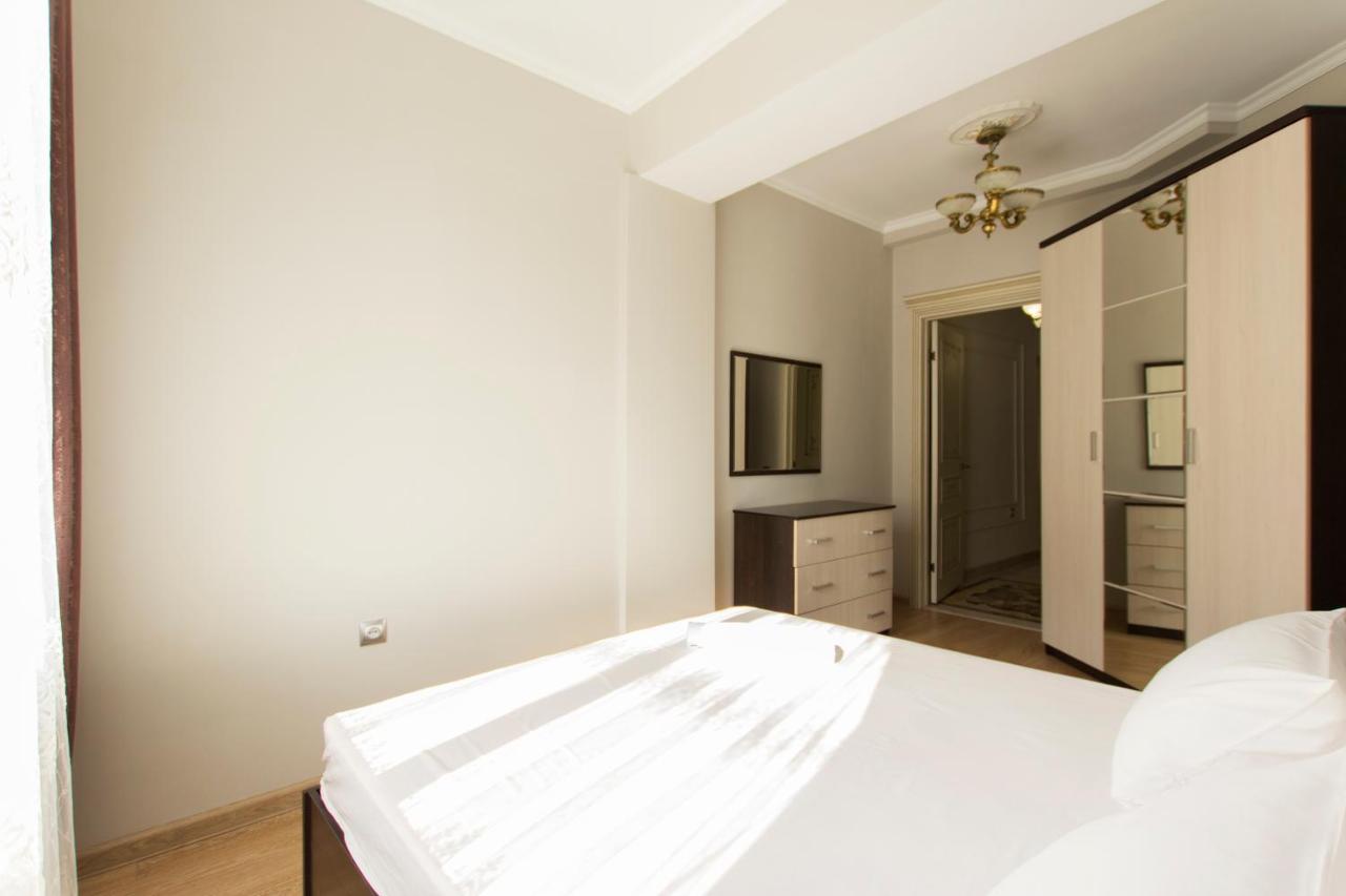 Residential Complex Central 261 Αλμάτι Εξωτερικό φωτογραφία